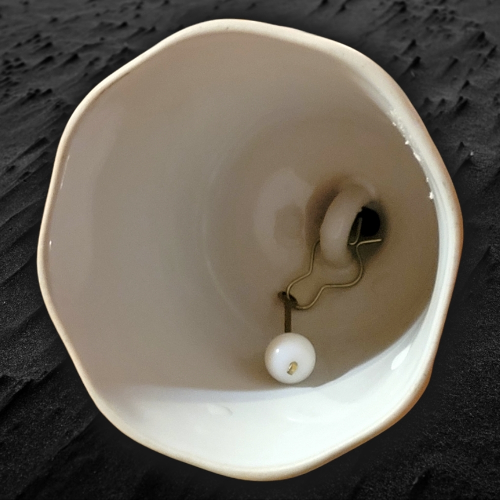 Vtg White Porcelain Crosslake Minnesota Bell State Bird Loons - Picture 2 of 4